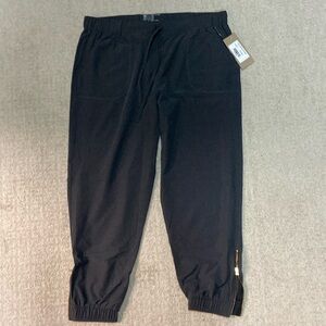 Dark Charcoal Albion Fit Jetsetters with Gold Zipper Accents